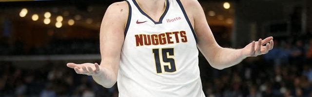 博鱼APP-又一项历史第一！约基奇你太狠了，80年没人实现的壮举，轻松做到|三分球|掘金|尼古拉-约基奇|波特兰开拓者队|斯库特·亨德森_新浪体育_新浪新闻