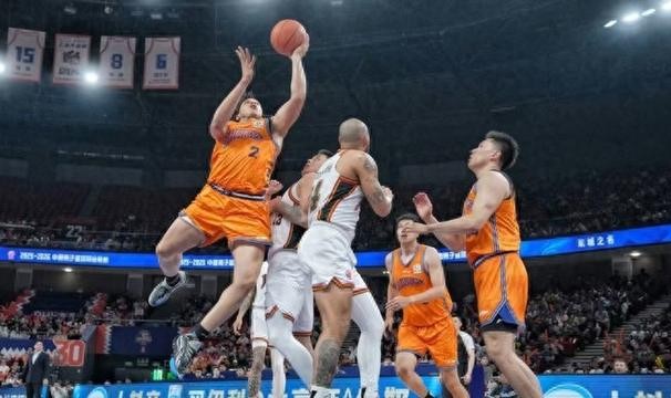 博鱼-男篮版上海德比，就要来了？|CBA|联赛|中国篮球|中国篮协|上海男篮_新浪体育_新浪新闻